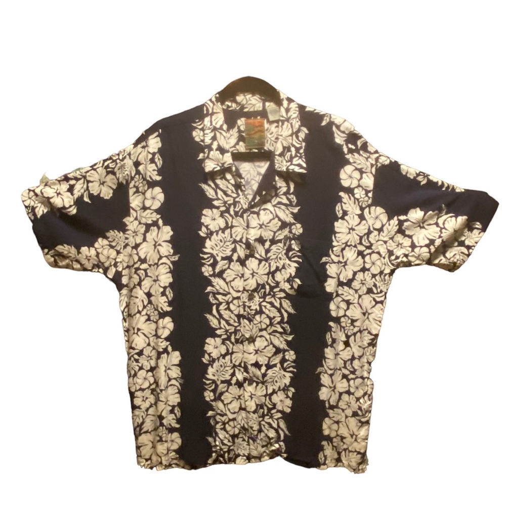🌴 2 for $20 Vintage mens short sleeve Hawaiian shirt by Pineapple Connection